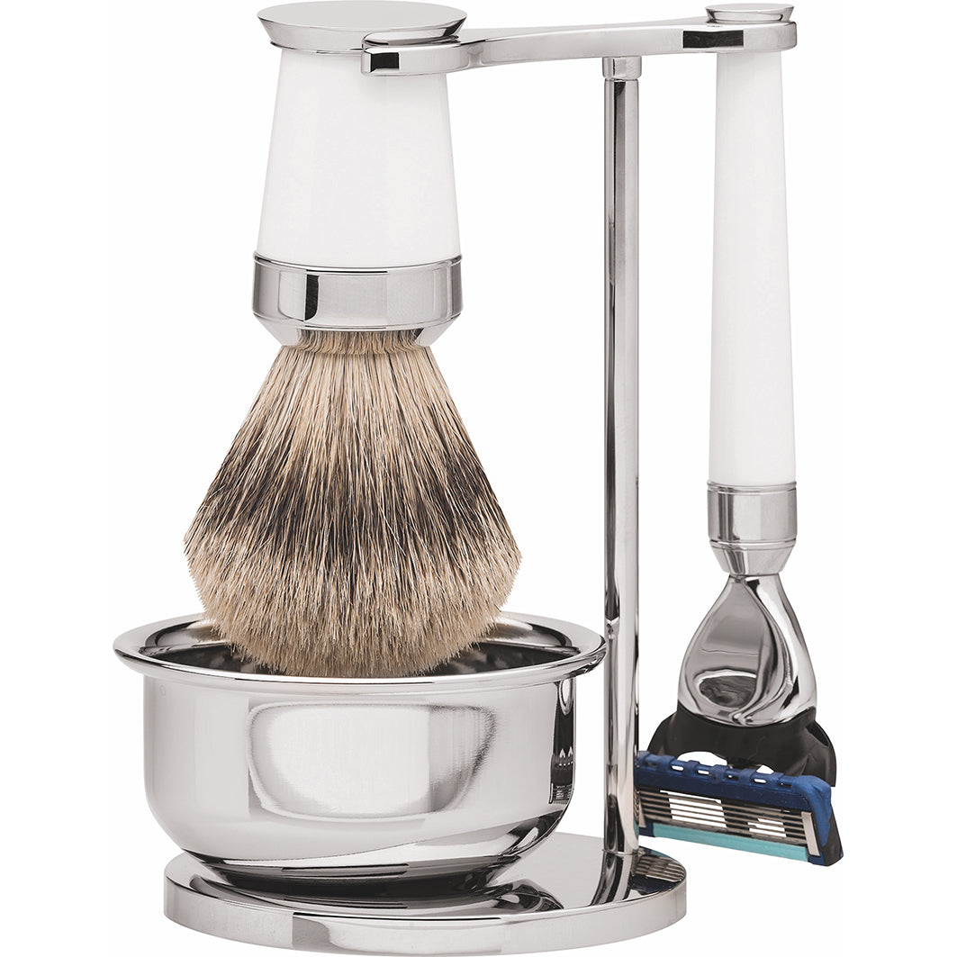Rasiergarnitur Gillette Fusion 4-Tlg. Rasierpinsel Silberspitz, Weiß