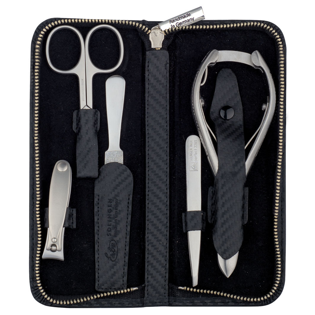 ManikÃ¼re Set ReiÃŸverschluss-Etui Serie "Carbon", schwarz, 5-tlg. schwarz